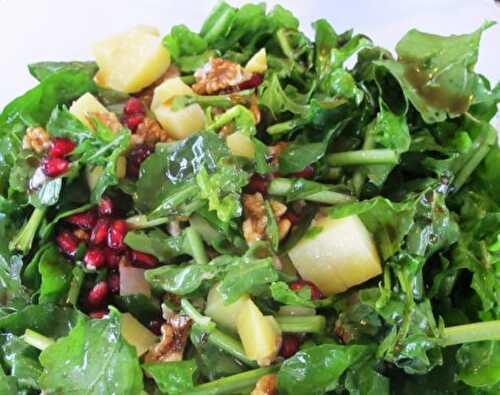 Amazing Rocket Salad With Pomegranate And Walnuts