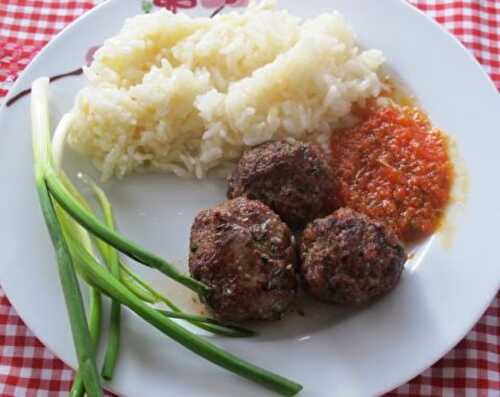 Easy Turkish Meatballs aka Köfte