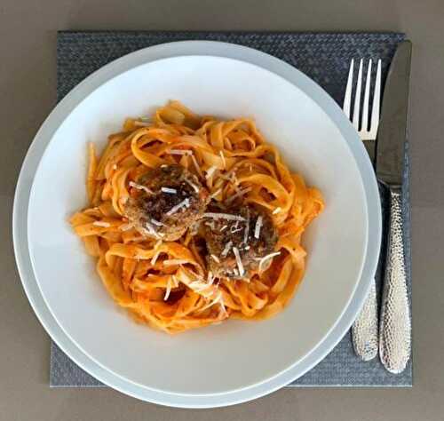 Meatball Pasta with Tomato Sauce