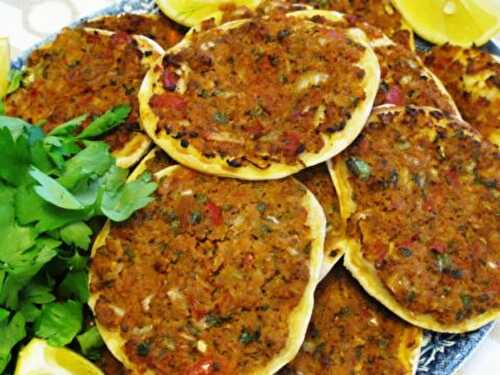 Petite Turkish Lahmacun: Recipe To Make At Home