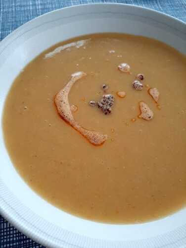 Smooth And Rich Red Lentil Soup