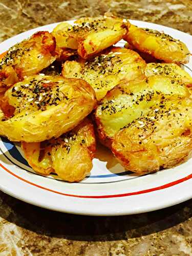 Crusty baked potato (spuds)