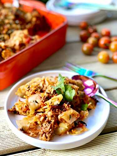 Cabbage casserole with beef mince and fresh herbs