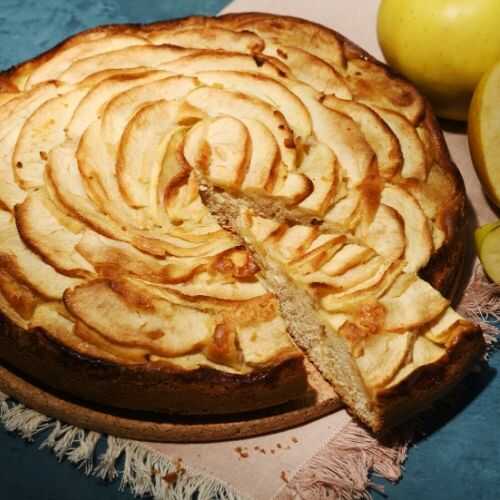 Apple Cake