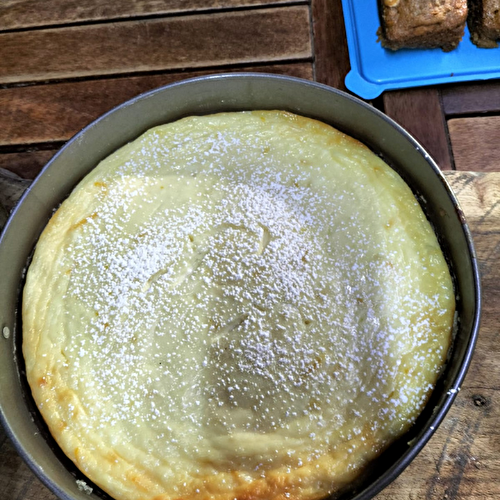 Crustless Creamy Baked Cheesecake