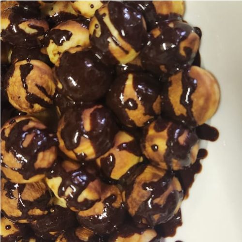 Decadent Choc Puffs with Chocolate Ganache