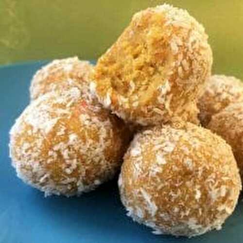 Keto Carrot Cake Balls
