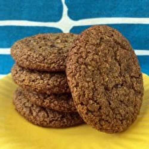 Keto Molasses Gingerbread Cookies