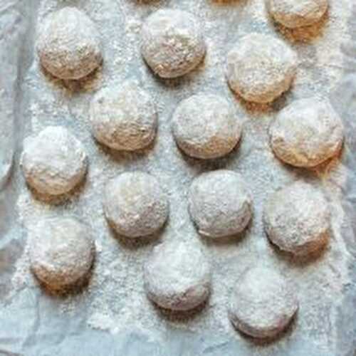 Keto Pecan Snowball Cookies 