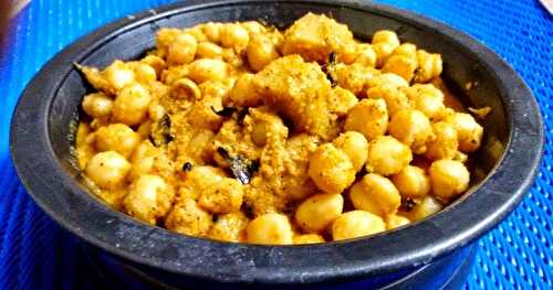 CHANE GHASHI 2 / KABOOLI CHANA IN COCONUT BASED GRAVY !!!!!