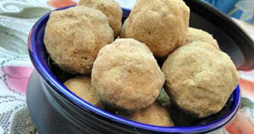 WHEAT FLOUR LADDOOS !!!!!!!