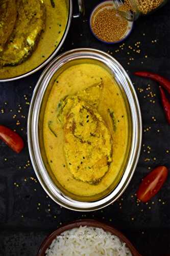 Barishali Ilish | Hilsa dipped in grated coconut and yogurt-mustard gravy - Rumki's Golden Spoon