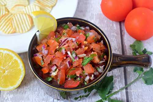 Fresh tomato salsa recipe | Tomato salsa recipe | Pico de gallo recipe easy - Rumki's Golden Spoon