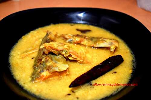 Ilish Macher Muro/Matha Diye Moong Dal | Yellow Lentils with Hilsa Fish Head - Rumki's Golden Spoon
