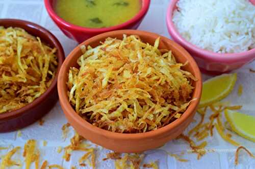 Jhuri Aloo Bhaja | Crispy potato fry | How to make jhuri aloo bhaja - Rumki's Golden Spoon