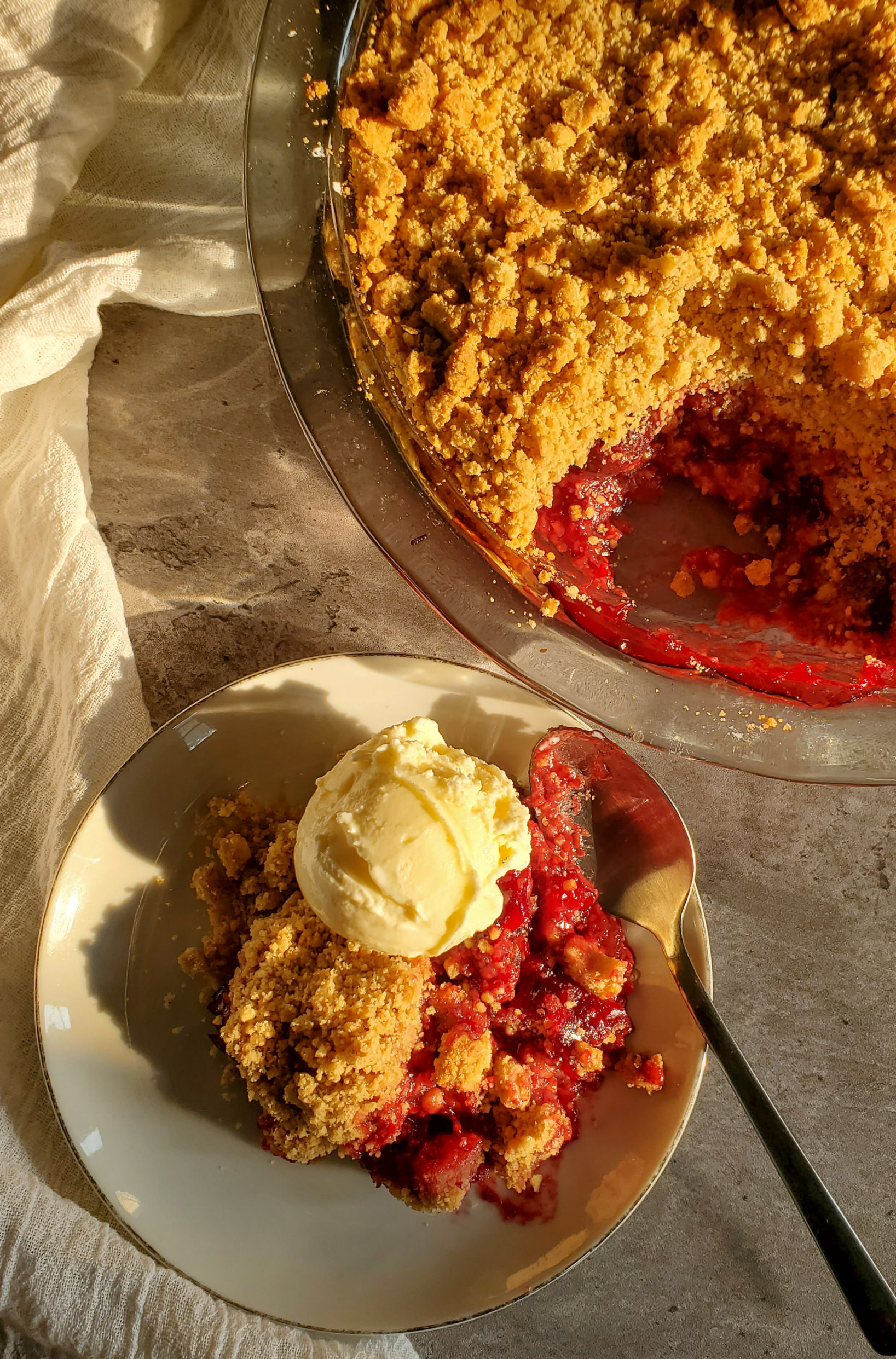 Raspberry Cherry Crumble
