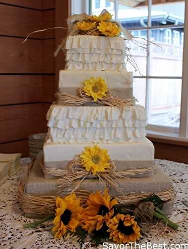 Country Themed Wedding Cake Design