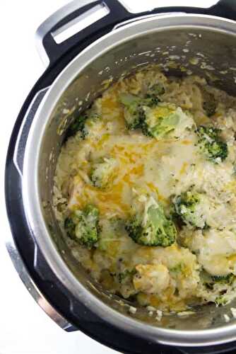 Instant Pot chicken broccoli rice casserole