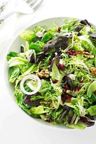 Tossed Green Salad with Gorgonzola and Cranberries