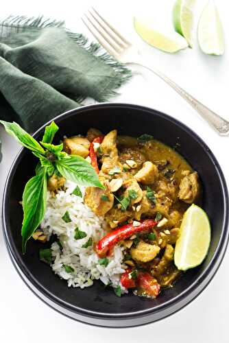 Yellow Thai Coconut Chicken Curry