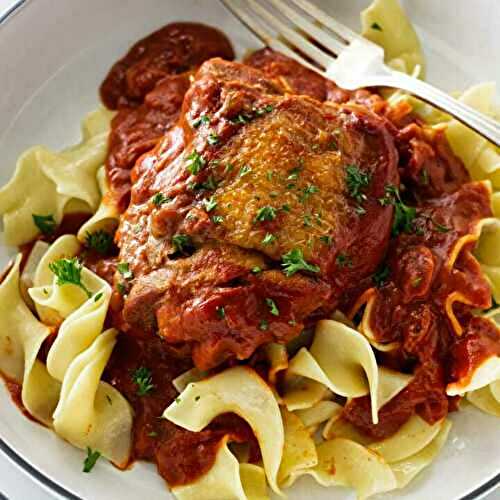 Slow Cooker Chicken Paprikash