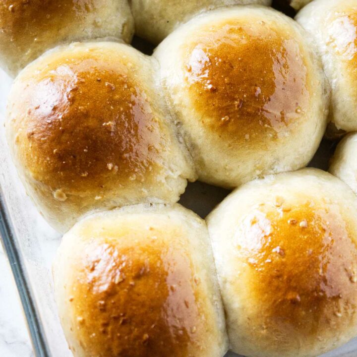 Oatmeal Dinner Rolls