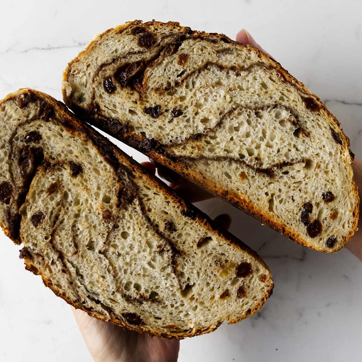 No Knead Cinnamon Raisin Bread