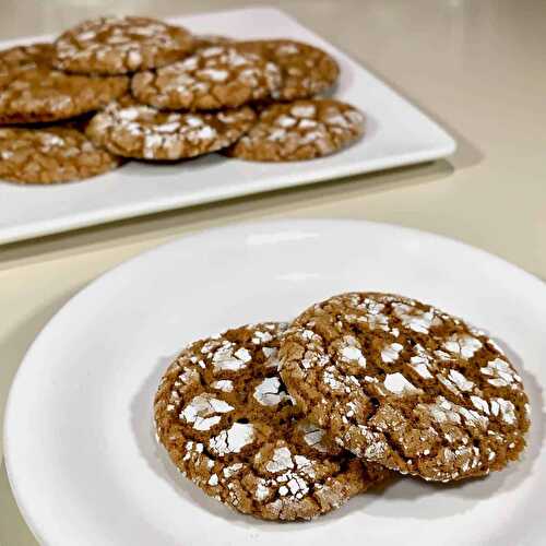 Old Fashioned Soft and Chewy Molasses Cookies