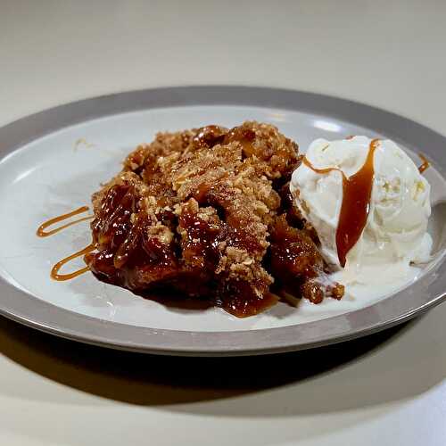 The Best Old Fashioned Apple Crisp (Apple Crumble)