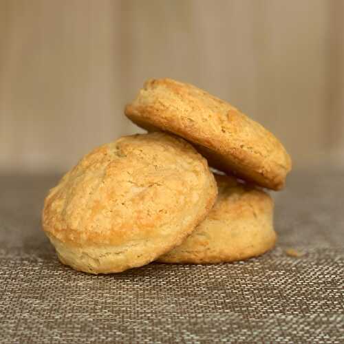 Last Minute Buttery Sourdough Biscuits