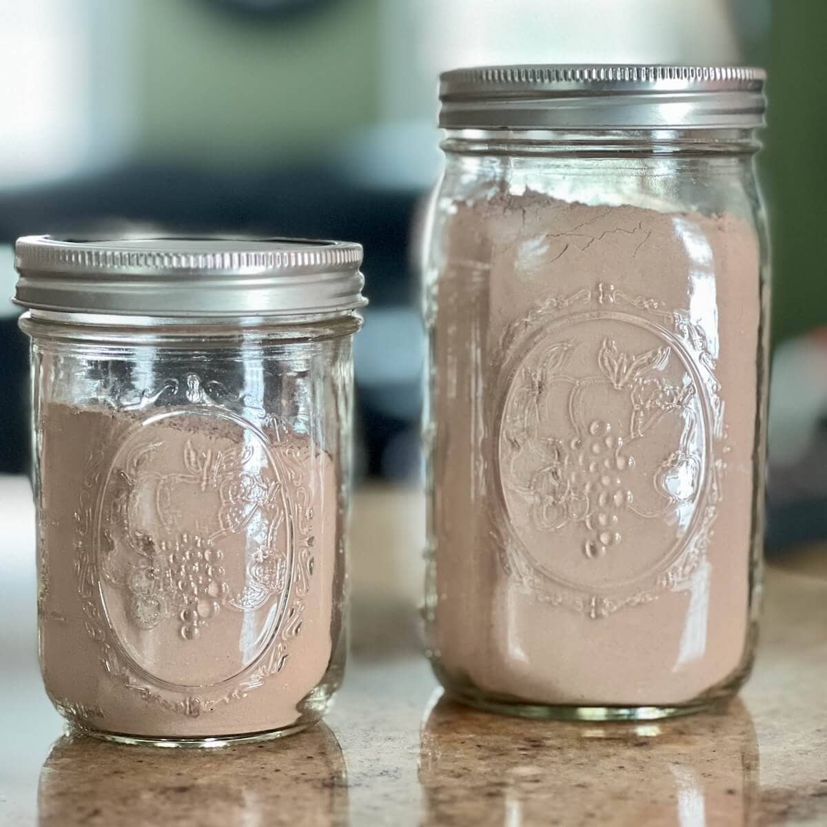 Homemade Hot Cocoa Mix (Just 3 Ingredients!)