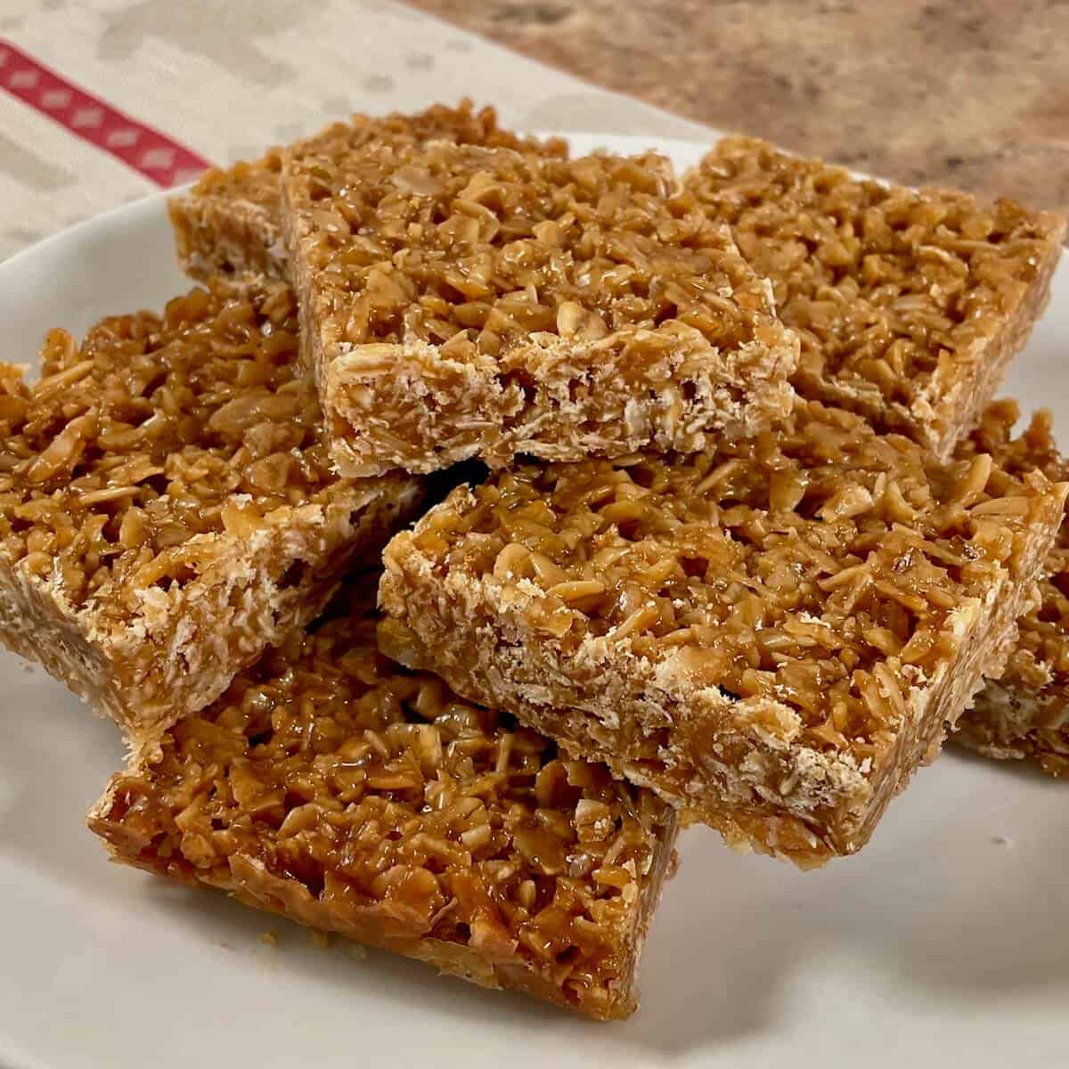 British Flapjacks (Chewy Oat Bars)