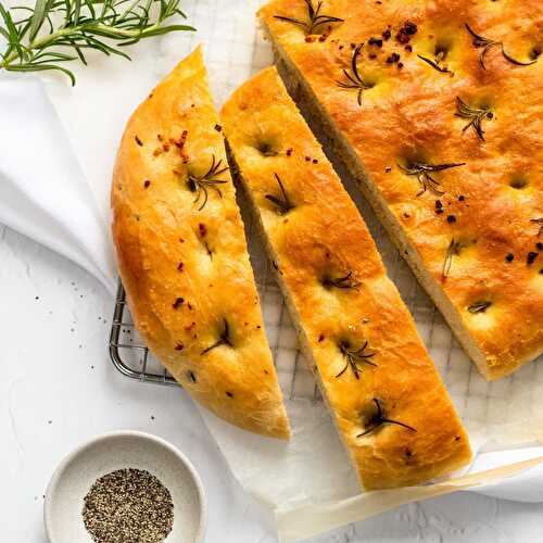 Garlic and Rosemary Breadmaker Focaccia Recipe