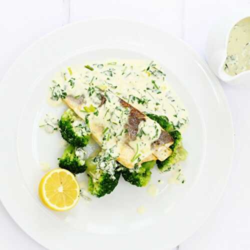 Lemon and parsley sauce for fish