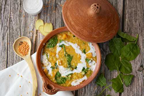 Red lentils with pumpkin, spinach, ginger and coconut cream