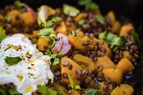 Roasted pumpkin with lentils and coriander