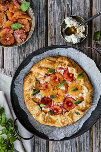 Galette with Greek goat cheese, orange and honey