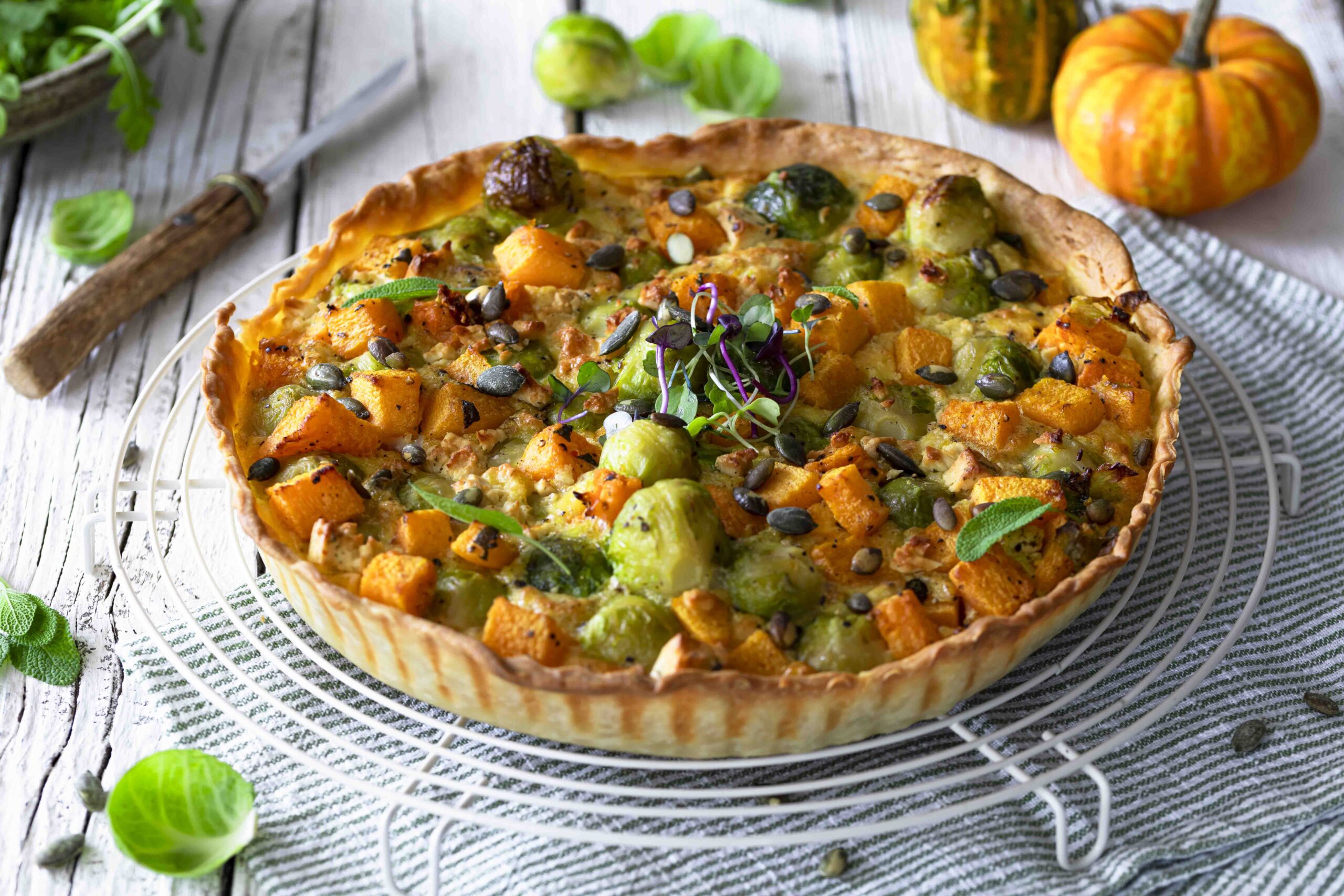 Quiche with pumpkin and Brussels sprouts