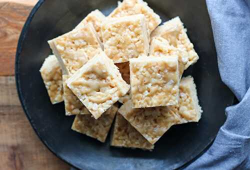 Golden Oreo Rice Krispie Treats with Salted Tahini Drizzle | Serving Tonight
