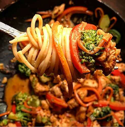 Thai Red Curry Peanut Chicken Noodles | Serving Tonight