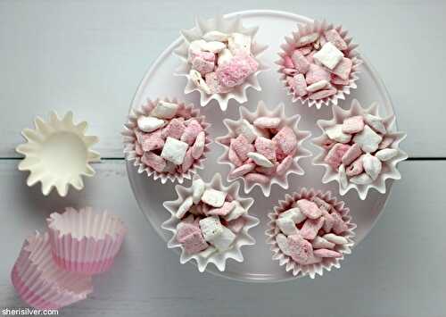 Berries and cream muddy buddies | Sheri Silver - living a well-tended life... at any age