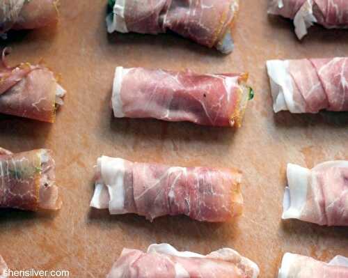 Prosciutto-wrapped shrimp with garlic dipping sauce