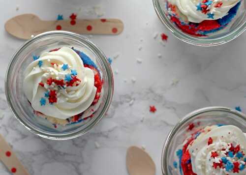 Red, white and blue cake in a jar! | Sheri Silver - living a well-tended life... at any age
