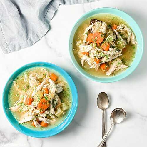Chicken stew with parmesan toasts