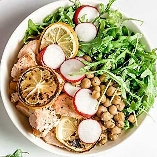 Easiest ever salmon with chickpeas and arugula!