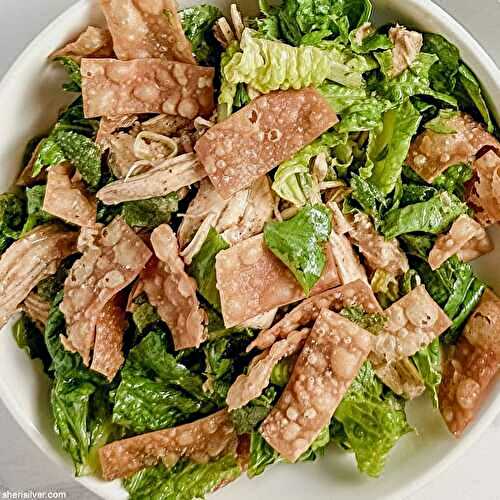 Make this easy crispy wonton chicken salad recipe!