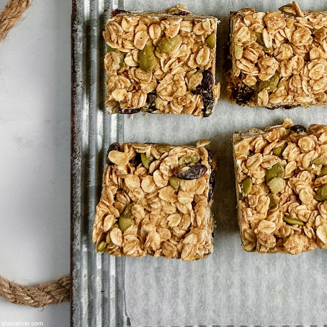 Pumpkin spice granola bars