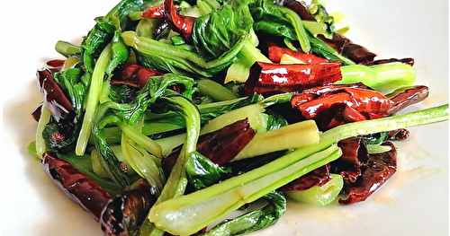 Sizzling Spicy Stir-Fried Water-Spinach