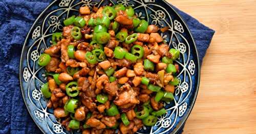 Stir-Fried Chicken and Green Chilies