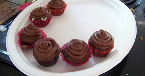 Best ever Frosting and Cupcakes (Ermine Frosting)